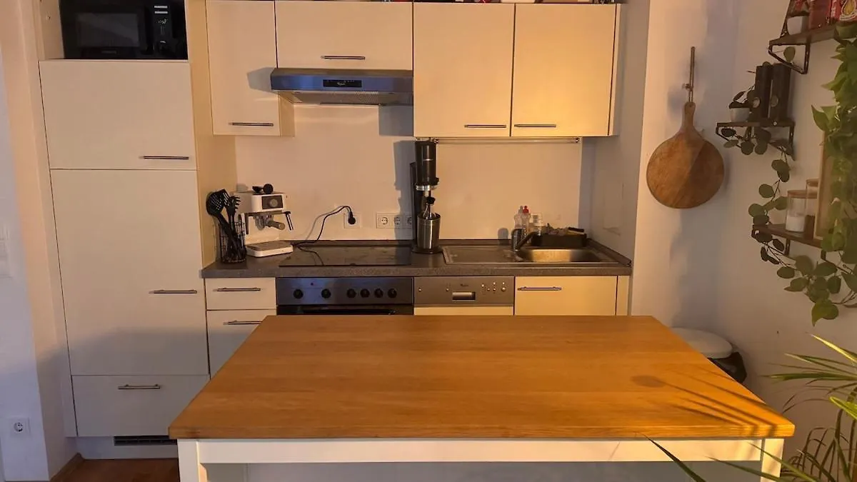 Central Two-Room Apartment Frankfurt am Main Germany